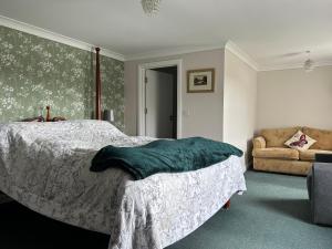 Flambards Hotel