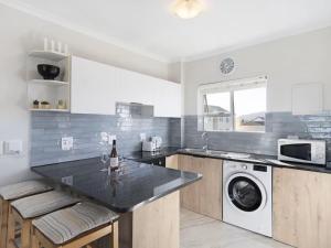 Big Bay Beach Club 22 Bloubergstrand