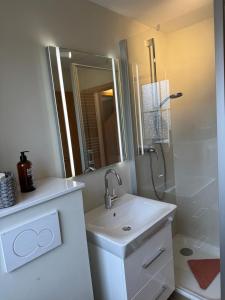 Lüttje Ginsterhuus - Ferienwohnung Wilde Brise