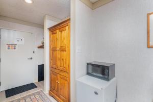 Mountainside Inn 221 by Alpine Lodging Telluride