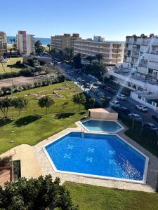 Escapada Romántica con Vistas al Mar Piscina