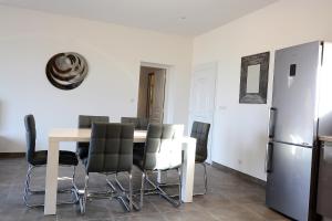 Villas Les Lauriers Roses : photos des chambres