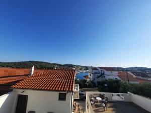 One bedroom apartment on the beach Zaratic Jezera