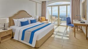 Twin Lakes Hotel near Tagaytay