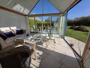 Maisons de vacances Charmante maison bretonne 400 m des plus belles plages : photos des chambres