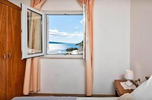 Apartment Complex in Lokva Rogoznica