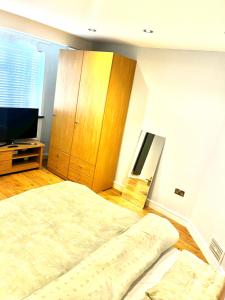 Vf apartments kingsbury