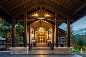 Tana Spring Resort Mae Chan