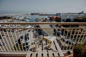 Endless Charm by Monholiday