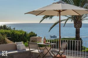 Villa Goldeneye by Abahana Villas