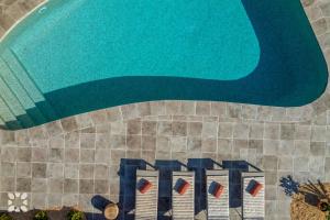 Villa Goldeneye by Abahana Villas