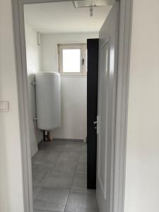 T4 3 chambres canapé convertible 8 places