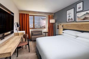 Standard King Room with Sofa Bed room in Strazhite Hotel - Half Board