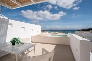 Deluxe Maisonette With Private Jacuzzi - Molos Parou