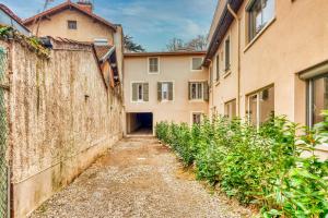 Appartements L’Epicea - RDJ duplex proche metrohopital : photos des chambres