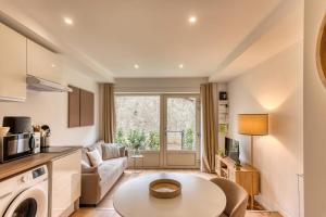 Appartements L’Epicea - RDJ duplex proche metrohopital : photos des chambres