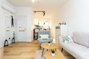 Majestic Hideout by NW