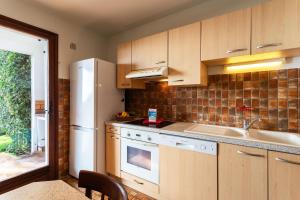 Villas LA SOLEILLADE VI4451 By Riviera Holiday Homes : photos des chambres