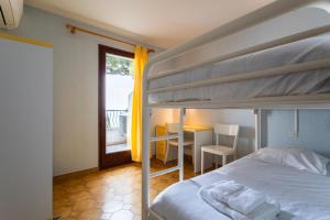 Villas LA SOLEILLADE VI4451 By Riviera Holiday Homes : photos des chambres