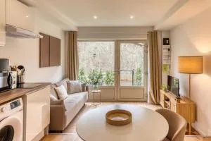 L’Epicéa - RDJ duplex proche métrohôpital - Oullins