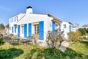 Maison pour 7 à 900m de la plage avec jardin