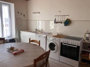 Maisons de vacances maison de pecheur face a la plage du plan d-eau : photos des chambres