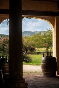 Lodges Chateau la Gineste - Castle and Vineyard : photos des chambres