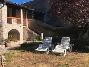 MAS DUMAS - Maison de village en pierre - Chandolas