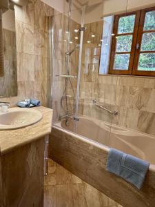Hotels Hotel Le Manasses : photos des chambres