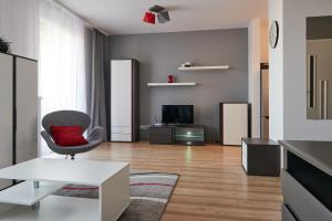 EASY RENT Apartments - Paganiniego 21, 24h Check-in