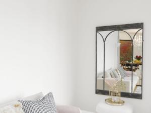 Apartment Suite Modern-17 by Interhome