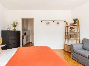 Apartment Double Room Modern-2 by Interhome