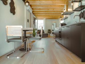 BRE Apartments - Lumen