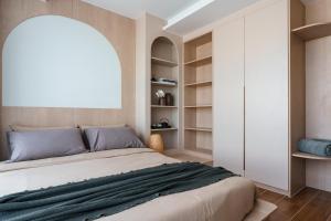 Stylish 1 bdr Kamala beach Roof Pool Gym free wifi - 3hvězdičkové hotely ve městě Kathu