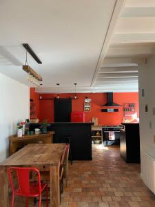 Maison de Bourg en Pierre au cœur de Plouharnel