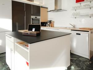 Apartment Les Cimes by Interhome