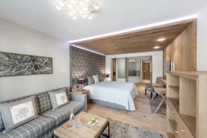 Junior Suite room in Das Central – Alpine . Luxury . Life