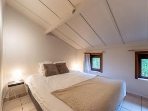 Holiday Home Fabiola with parking & garden by Interhome