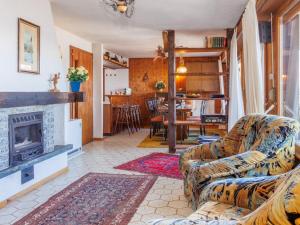 Chalet Le Rossignol by Interhome