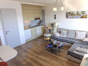 Apartment Les Orzières 417 by Interhome