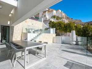 Apartment Panorama Bay by Interhome