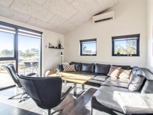 Holiday Home Eriksine - 750m from the sea by Interhome