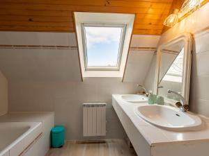 Maisons de vacances Holiday Home Feliz Breizh by Interhome : photos des chambres
