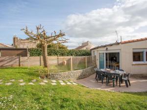 Maisons de vacances Holiday Home Fleur d-ete by Interhome : photos des chambres
