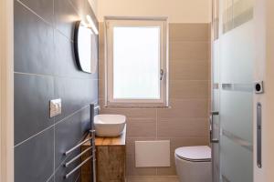 Elegant apt in a resort with pool and private beach