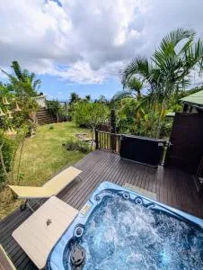 Villa Créole avec Jacuzzi à la Rivière - La Rivière