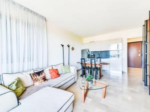 Apartment Le Katia-2 by Interhome