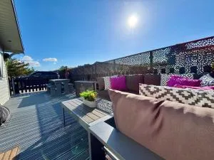 Award Winning Lodge Shorefields- Milford on Sea note NO HOT TUB AT LODGE - Milton