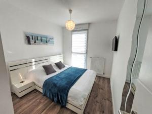 Appartements Apartment Grand Balcon- Piscine et proche du Port by Interhome : photos des chambres