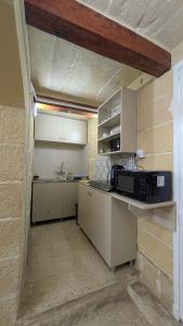RUWTS Valletta Authentic Maisonette